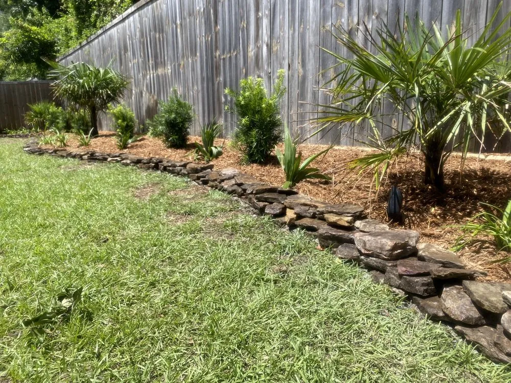 Affordable outdoor landscaping in Charleston, SC by Oak Branch Landscaping