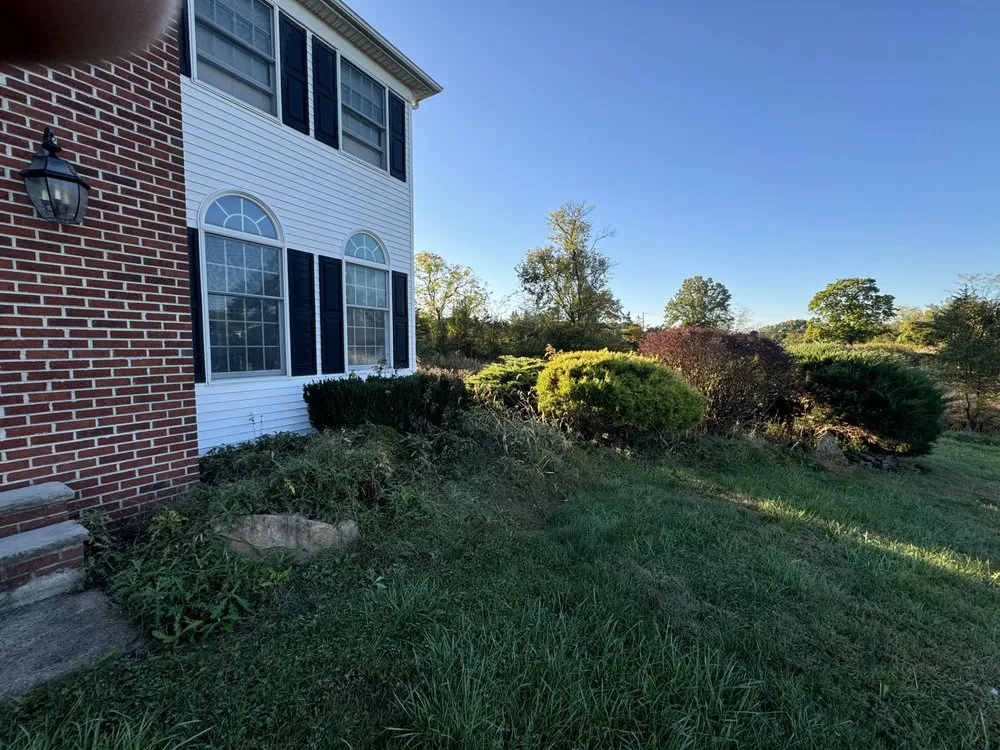 Professional yard maintenance experts serving Bridgewater, NJ - Oak C Lawn & Landscape