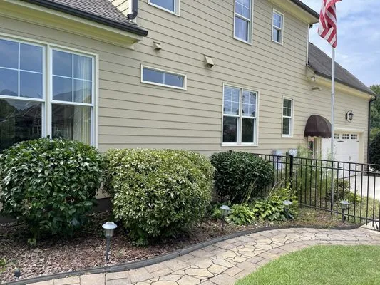 Oak City Lawn Care Service Logo