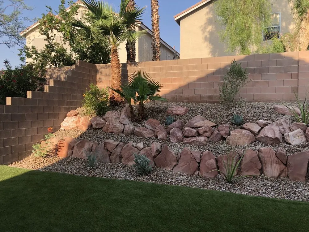 Reliable lawn mowing service experts serving Las Vegas, NV - Oak Creek Lawn & Landscape