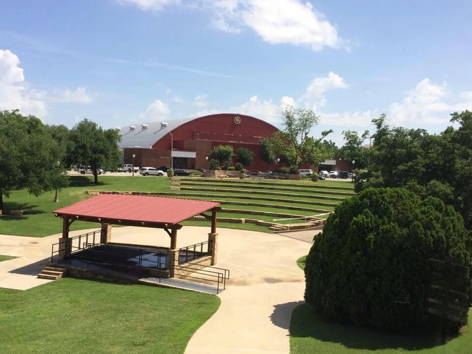 Local landscaping services in Farmersville, TX - Oak Grove Landscape & Irrigation