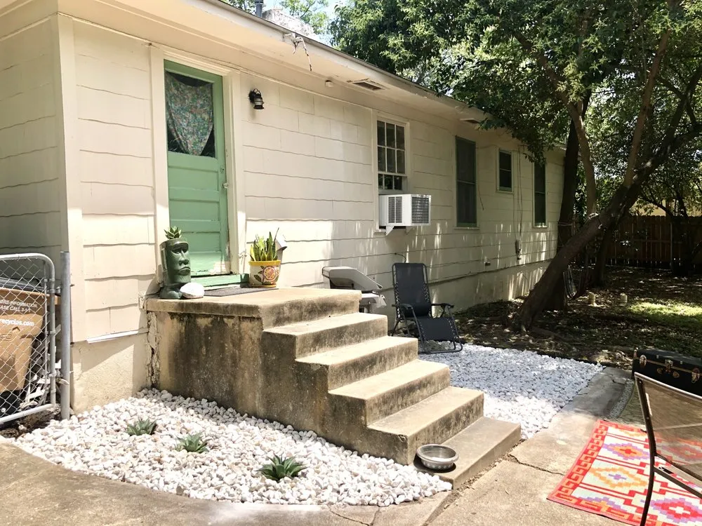 Local landscape design experts serving Round Rock, TX - Oak Grove Lawn and Landscape