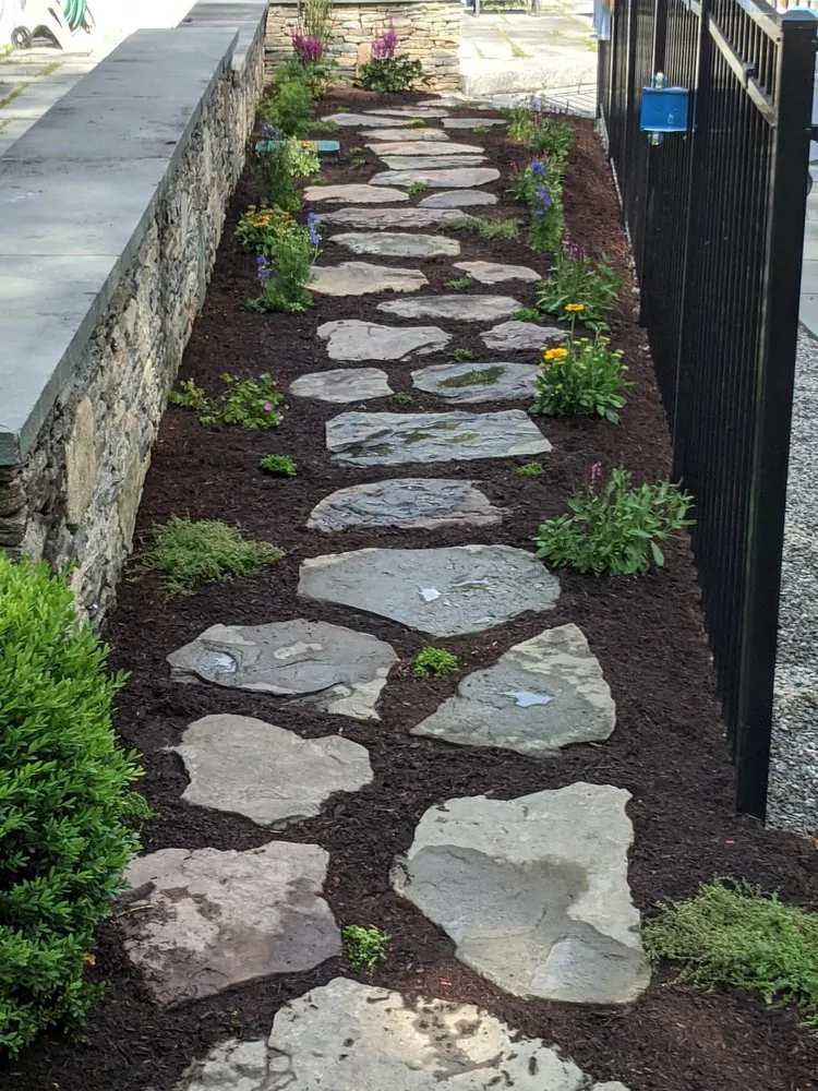 Local landscape installation in Westford, MA - Oak Hill Mulch
