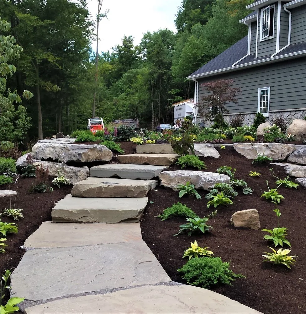 Affordable yard cleanup service experts serving Hamburg, NY - Oak Hill Professional Landscaping