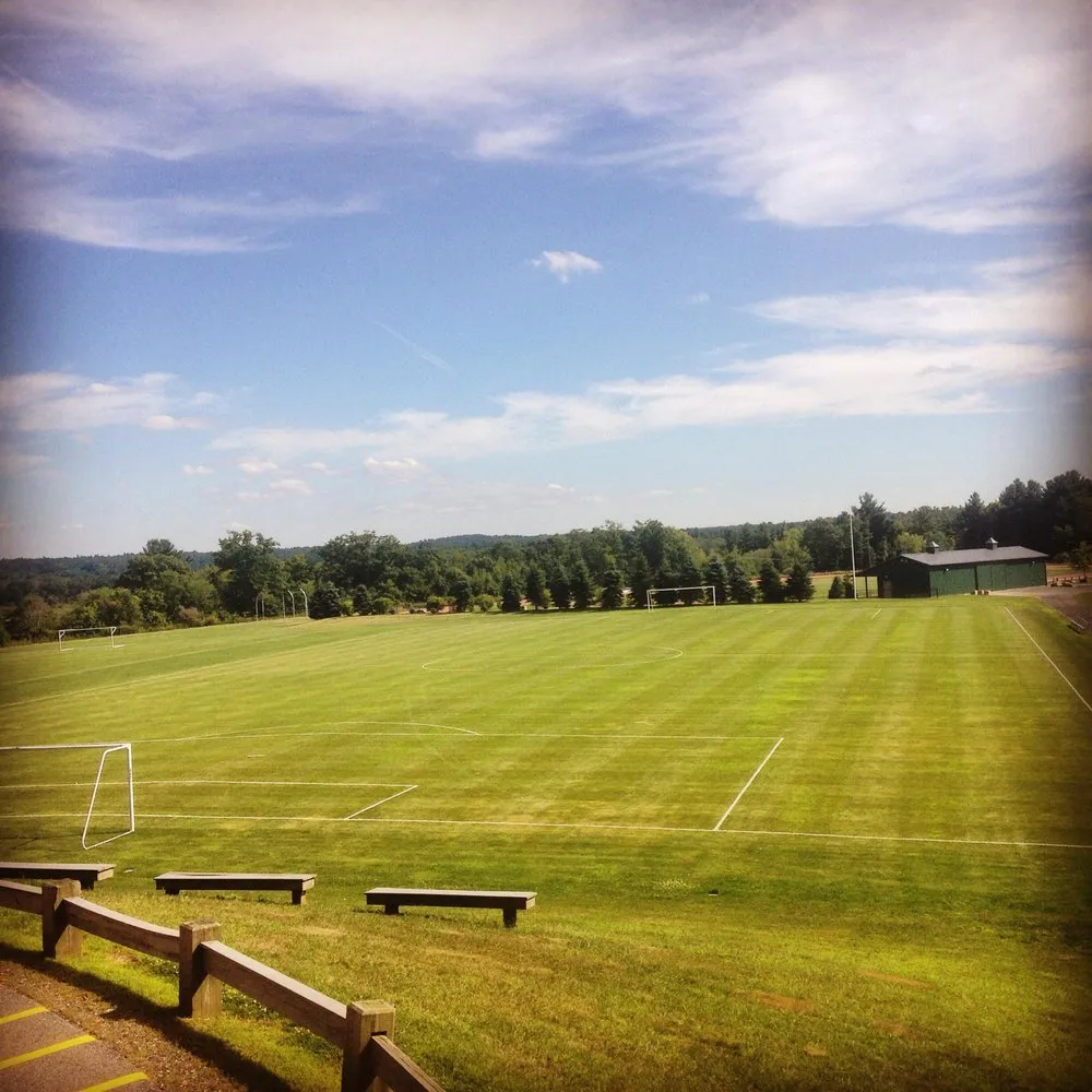 Custom outdoor landscaping experts serving Morris, CT - Oak Hills Landscape and Design