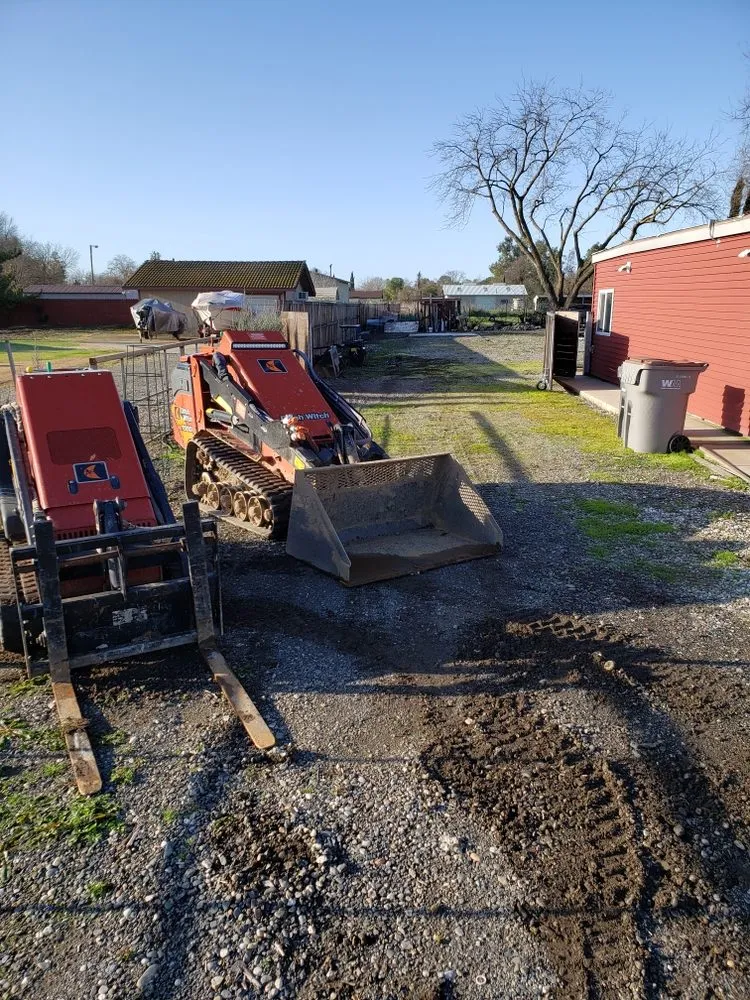 Local landscaping services in Elverta, CA - Oak Hills Landscaping