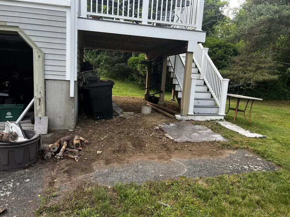 Affordable landscaping services in Framingham, MA by Oak Landscape