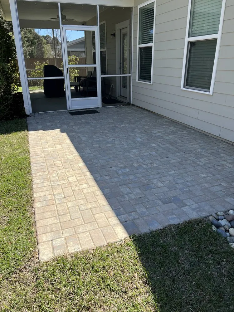 Top-rated landscape design in Charleston, SC by Oak Landscape Management