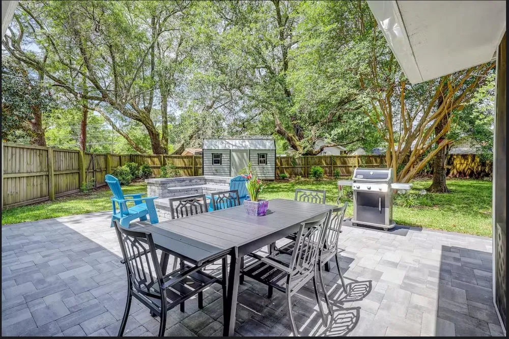 Reliable outdoor landscaping experts serving Charleston, SC - Oak Landscape Management