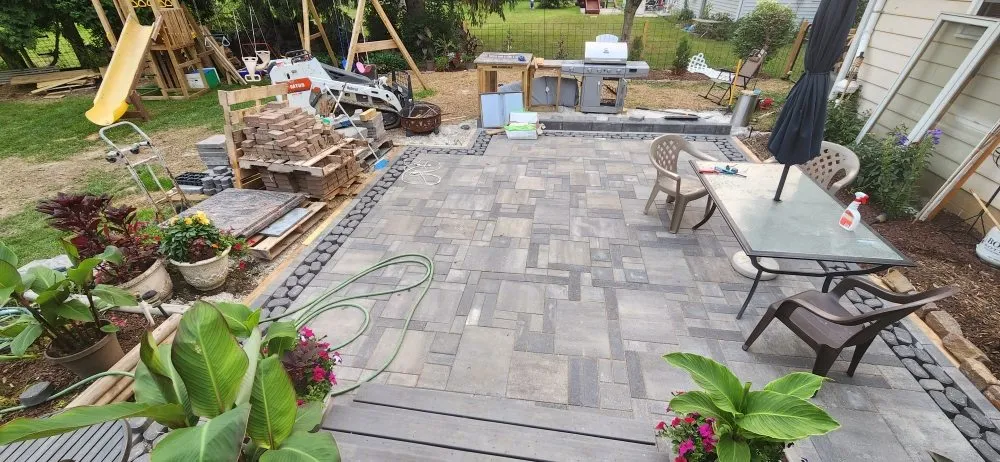 Trusted residential landscaping in Menomonee Falls, WI - Oak Leaf Landscape