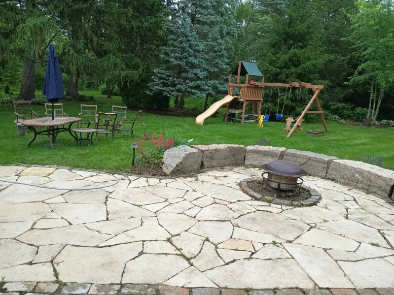 Local residential landscaping in Menomonee Falls, WI - Oak Leaf Landscape