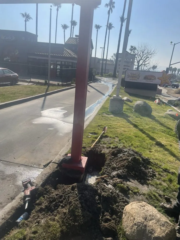 Affordable residential landscaping in Rialto, CA - Oak Ram Lawncare