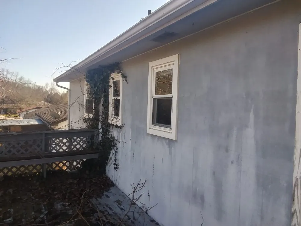 Affordable lawn mowing service with custom design across Knoxville, TN - Oak Three Alliance Property Maintenance