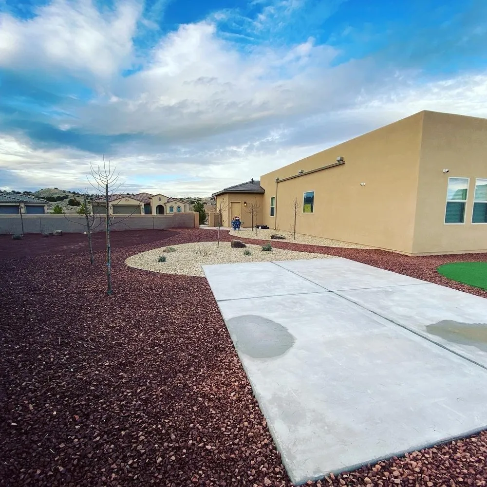 Top-rated landscaping services in Albuquerque, NM by Oak Tree Landscape