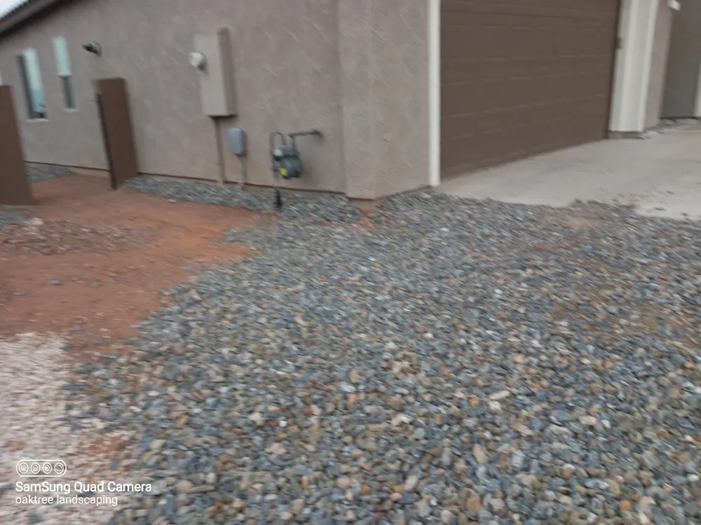 Professional lawn care service near you in Tucson, AZ by Oak Tree Landscape