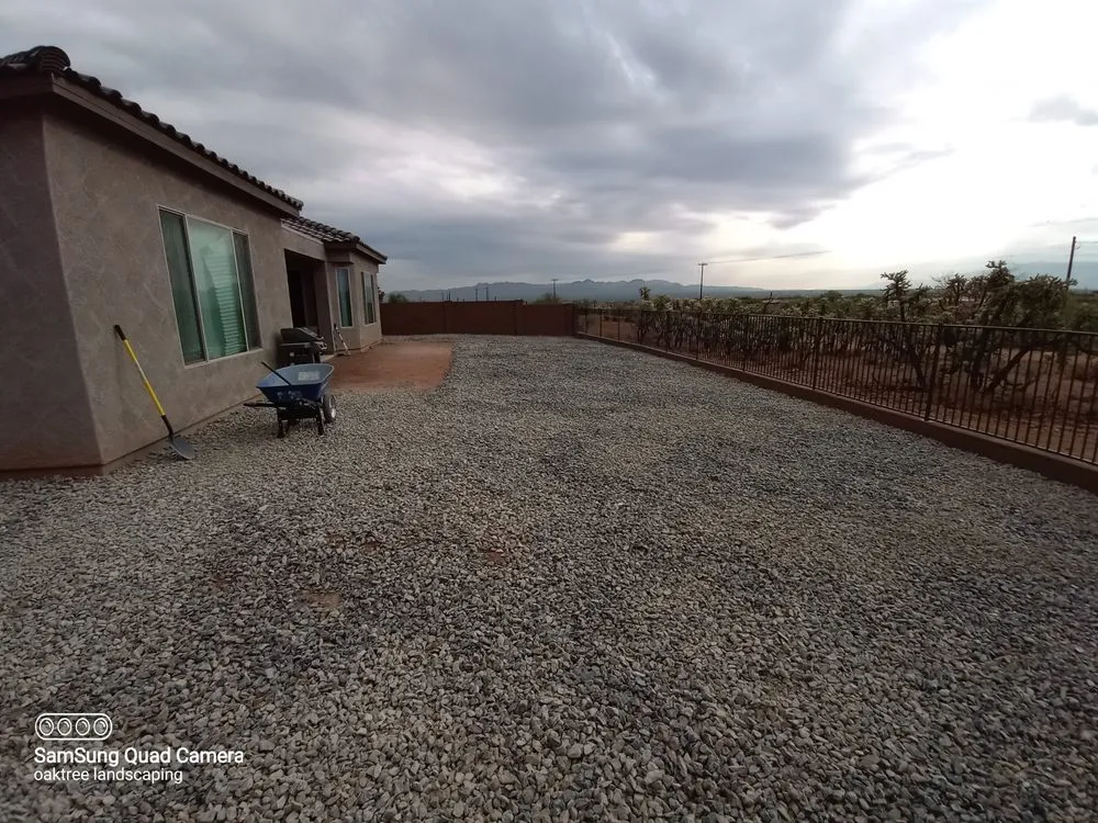 Professional yard maintenance for beautiful yards across Tucson, AZ - Oak Tree Landscape