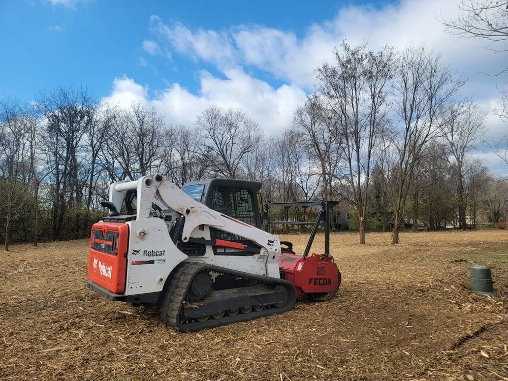 Affordable landscaping services experts serving Casstown, OH - Oak Tree Services