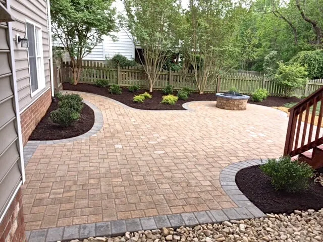 Affordable garden landscaping for residential properties in Mechanicsville, VA by Oak Valley Custom Hardscape