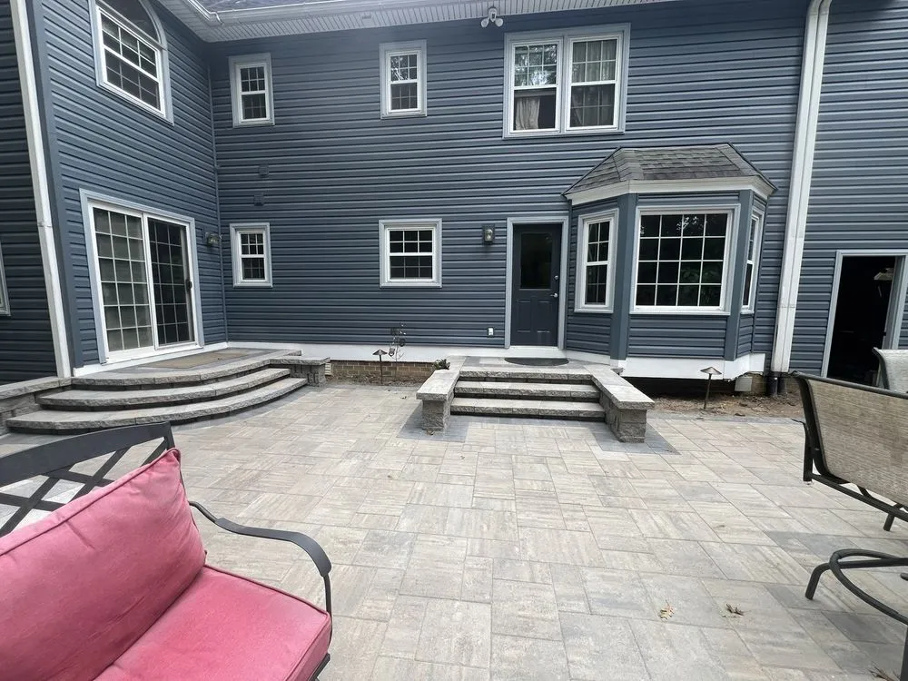 Expert yard maintenance for beautiful yards across Mechanicsville, VA - Oak Valley Custom Hardscape