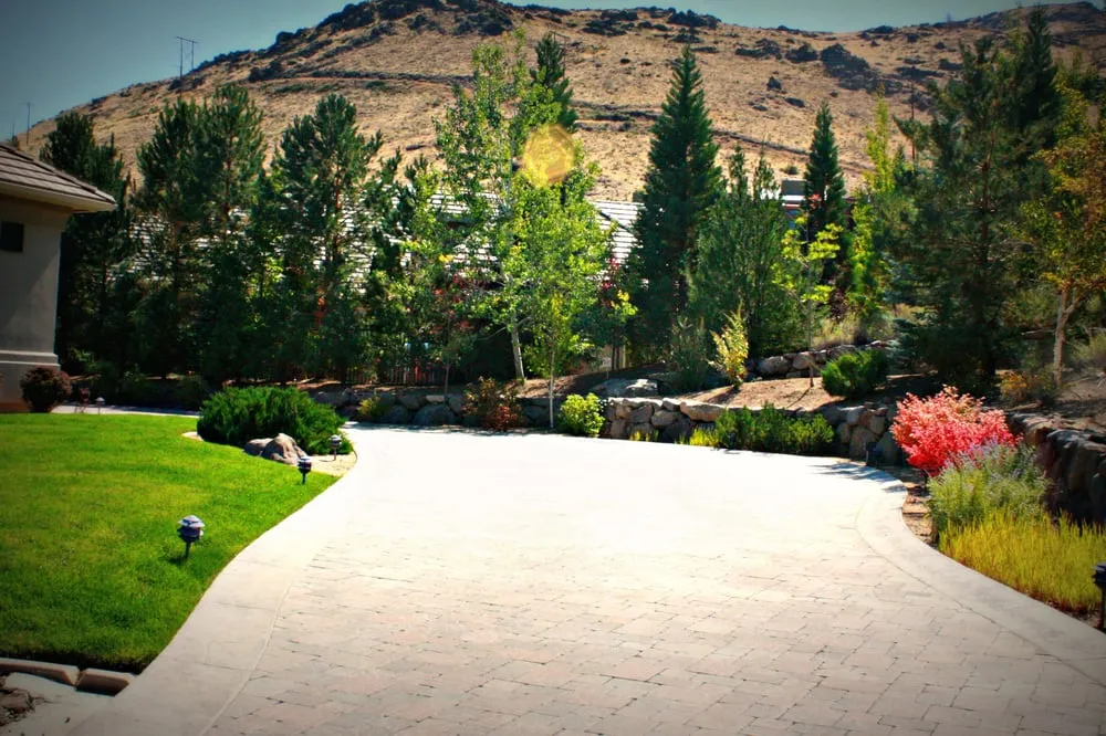 Custom lawn care service in Reno, NV by Oakcrest Landscaping
