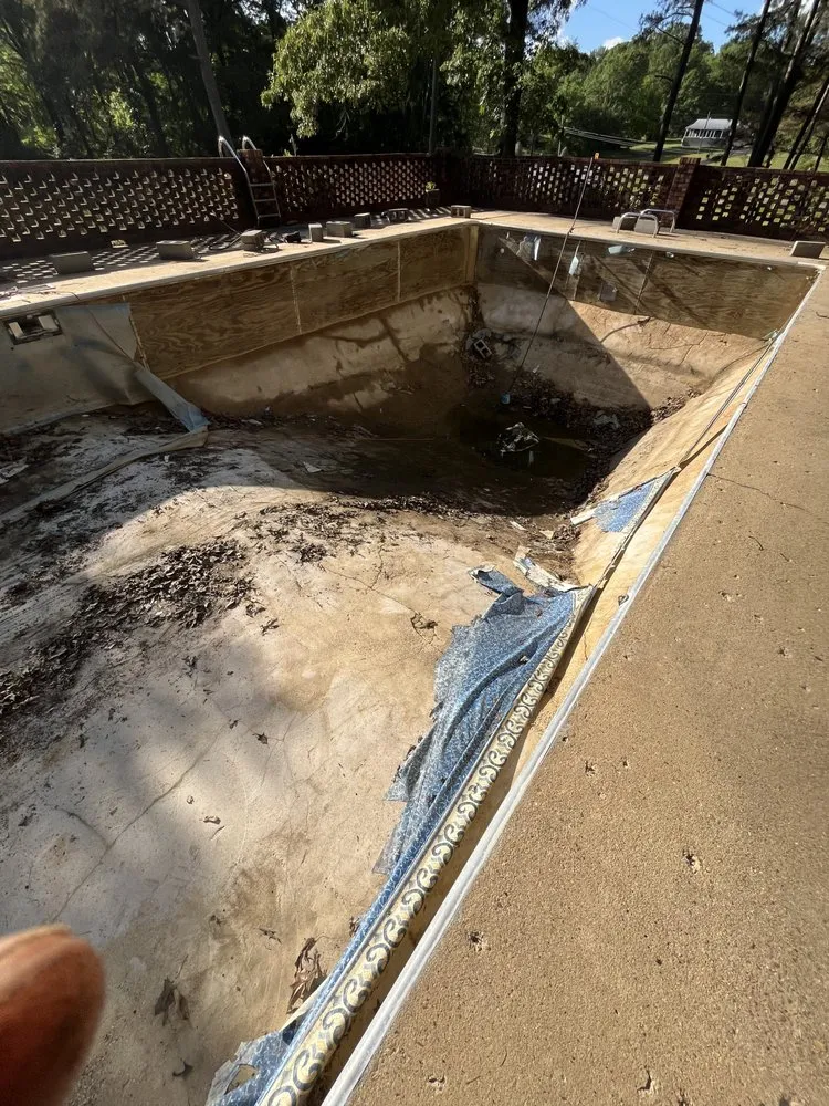 Local lawn mowing service with custom design in Vernon, AL by Oakes Landscaping and Repairs