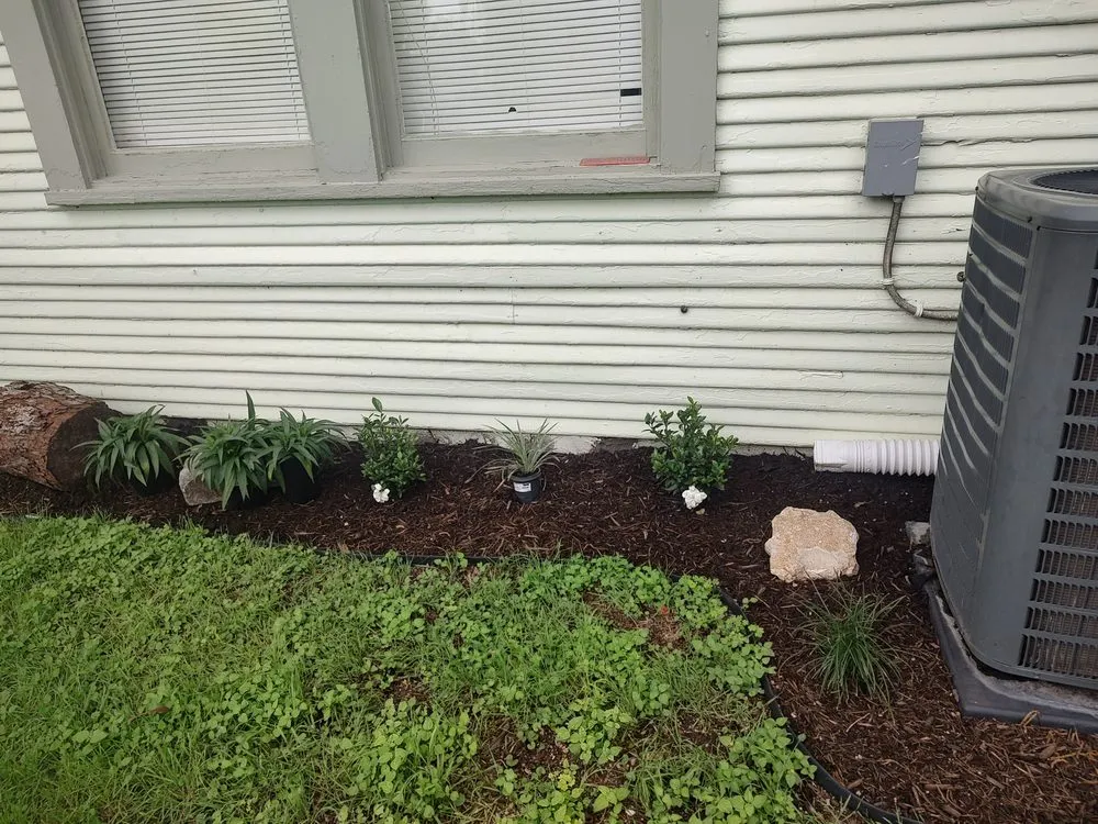 Expert yard maintenance for residential properties in Austin, TX by Oakhill Home Services