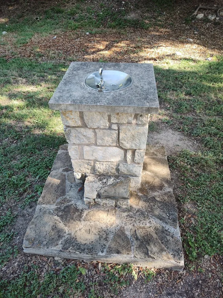 Professional garden landscaping for year-round maintenance across Austin, TX - Oakhill Home Services