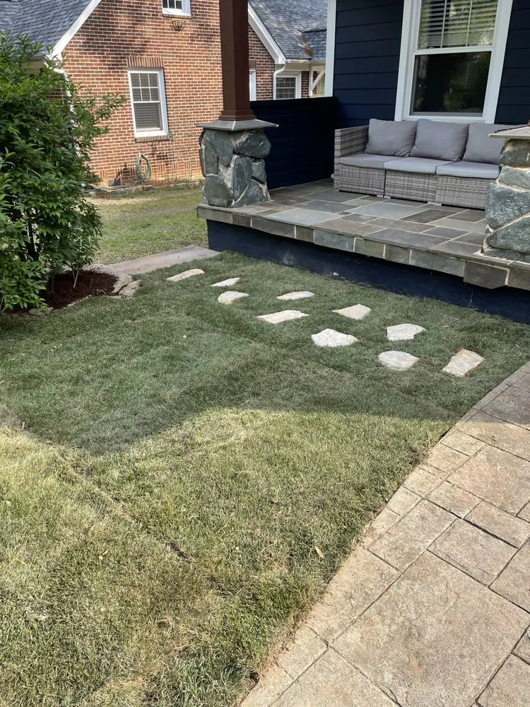 Top-rated yard cleanup service for residential properties in Charlotte, NC by Oakhurst Landscaping and TreeSservice