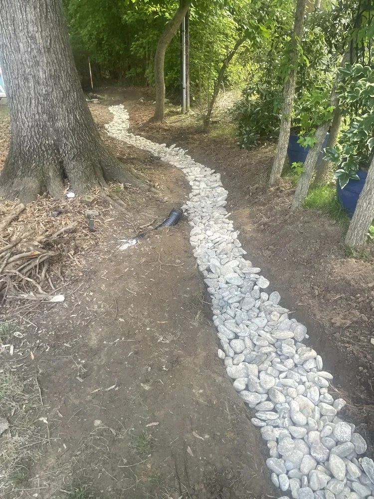 Expert yard maintenance for residential properties across Charlotte, NC - Oakhurst Landscaping and TreeSservice