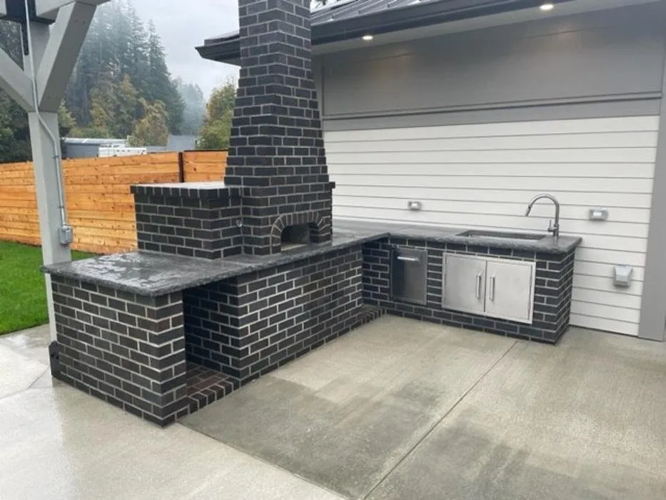 Expert landscaping services for residential properties in Shelton, WA by Oakland Bay Landscape Services