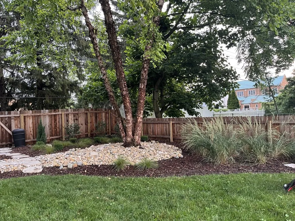 Professional residential landscaping in Columbus, OH by Oakland Design