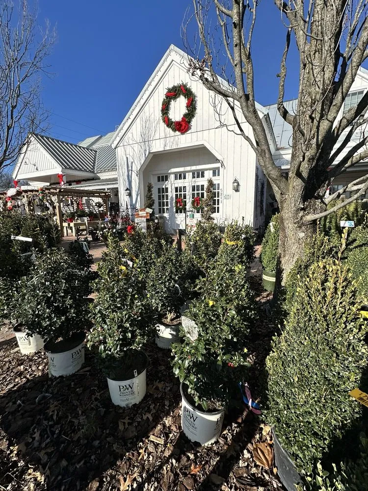 Local lawn care service for residential properties across Columbus, OH - Oakland Nursery - Columbus