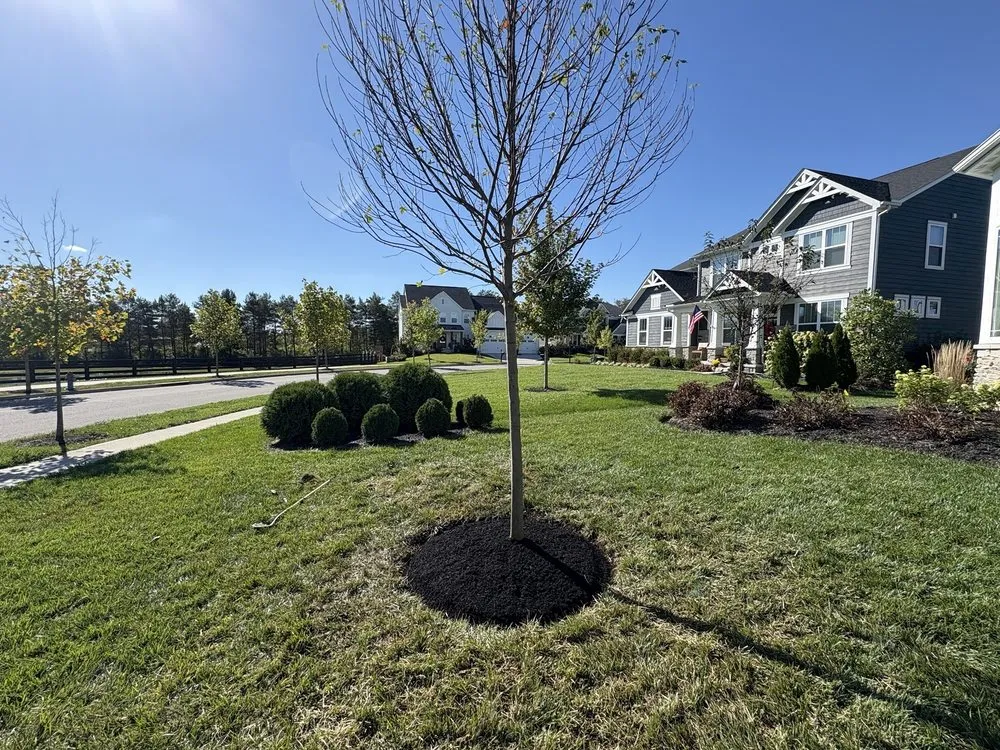 Trusted garden landscaping in Dublin, OH by Oakland Nursery