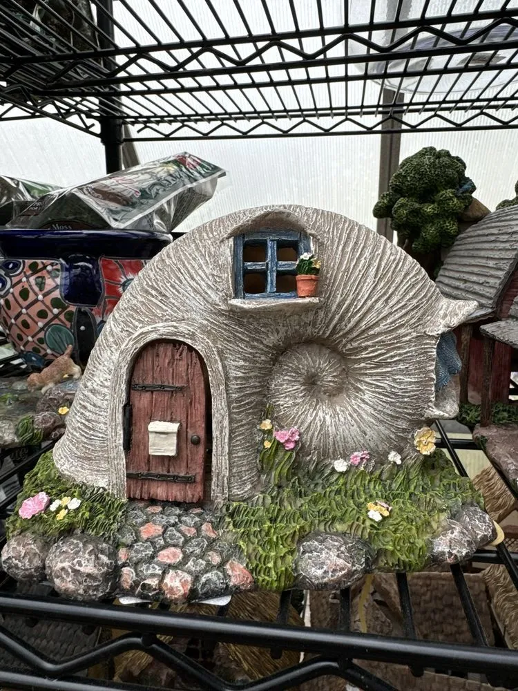 Custom yard cleanup service experts serving New Albany, OH - Oakland Nursery