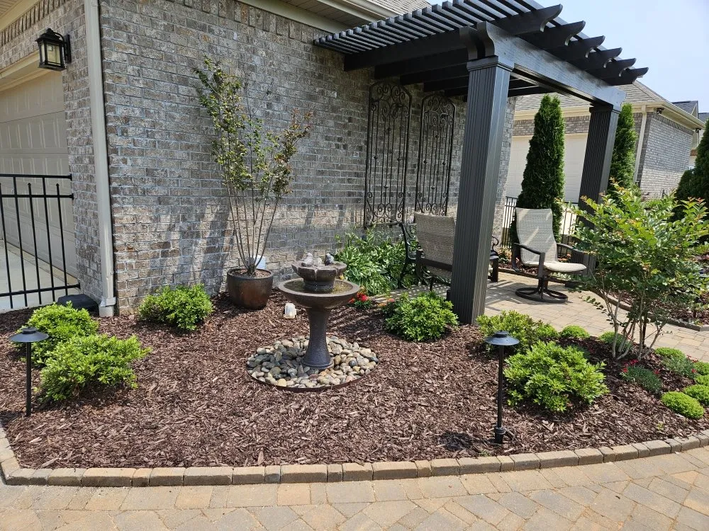 Top-rated lawn mowing service experts serving Huntsville, AL - Oakman and Associates Landscape