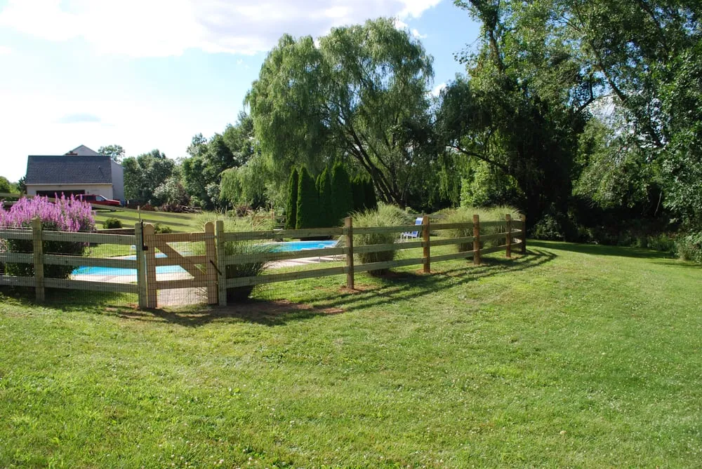Top-rated lawn care service experts serving Downingtown, PA - Oakmere Fence