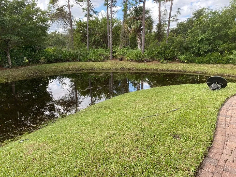 Local residential landscaping experts serving Palm Bay, FL - Oakmont Lawn care