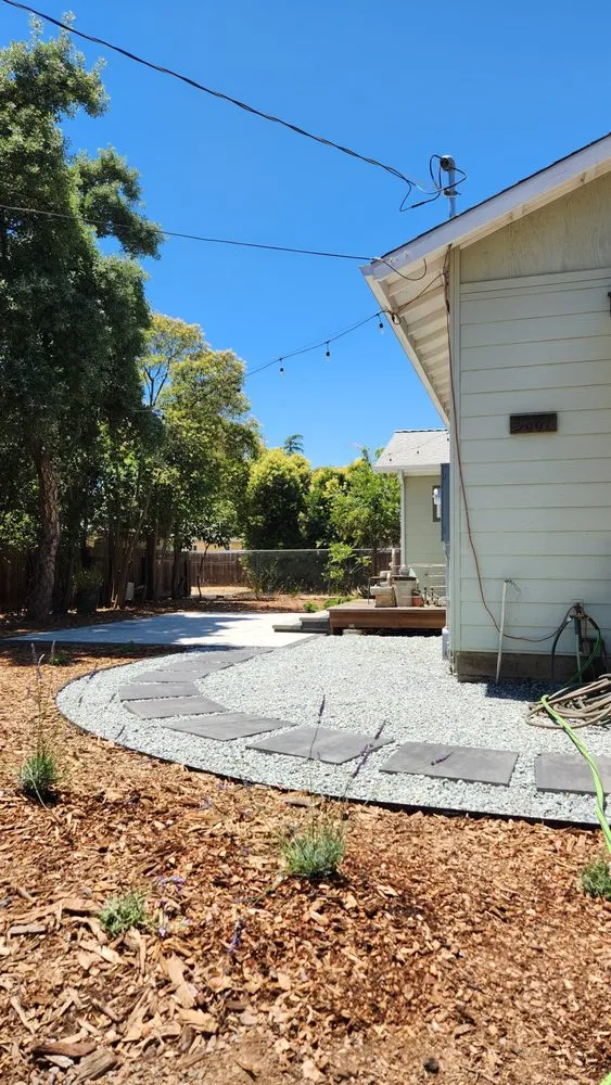 Affordable residential landscaping in Concord, CA by Oakplant Landscaping