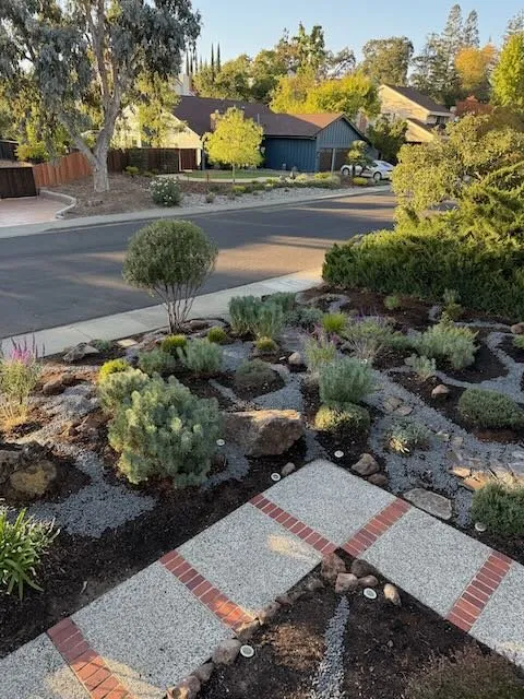 Expert residential landscaping for homes in Concord, CA by Oakplant Landscaping