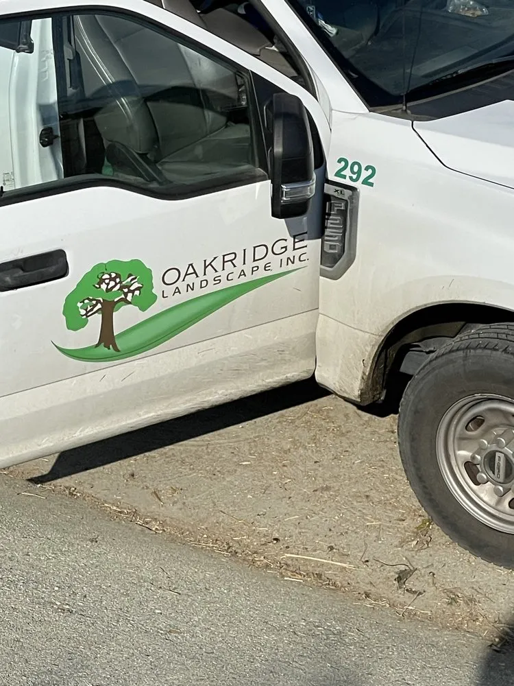 Professional landscaping services experts serving Valenica, CA - Oakridge Landscape