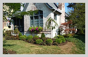 Affordable garden landscaping in Kettering, OH - Oakwood Lawn & Landscaping