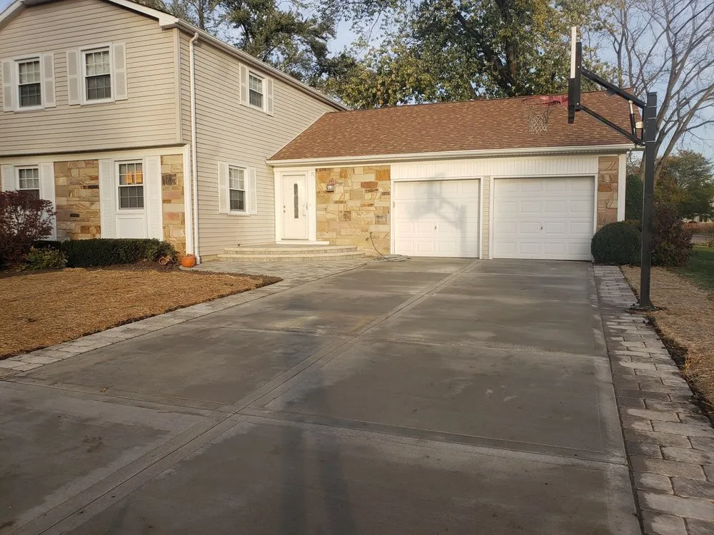 Professional landscape design in Mundelein, IL - Oakwood Outdoor