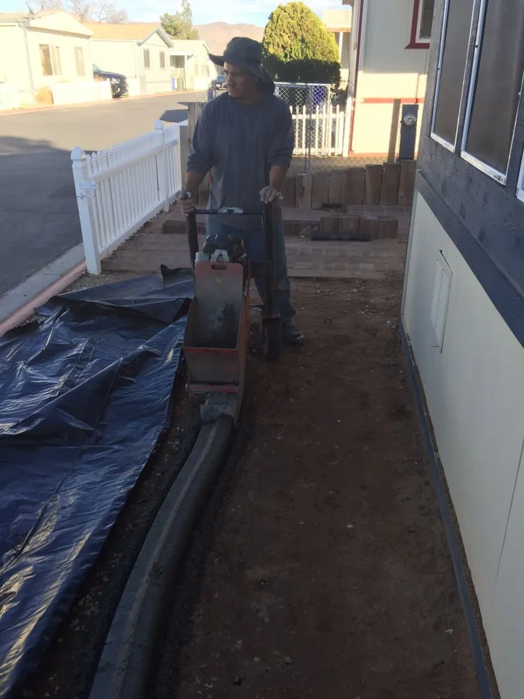 Custom yard cleanup service in Victorville, CA - Oasis Custom Curbing And Landscaping