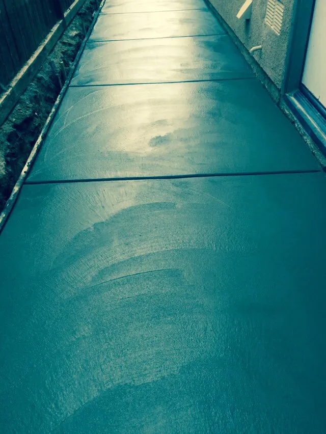 Expert yard maintenance experts serving Victorville, CA - Oasis Custom Curbing And Landscaping