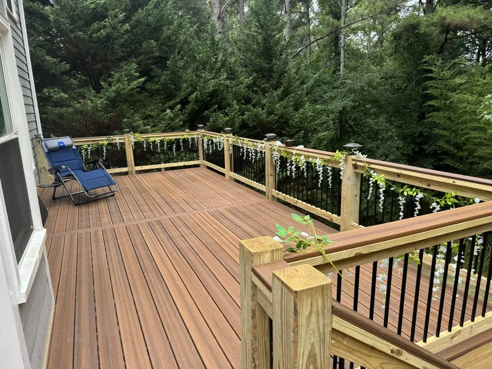 Reliable lawn care service experts serving Woodstock, GA - OASIS General Contracting & Landscaping