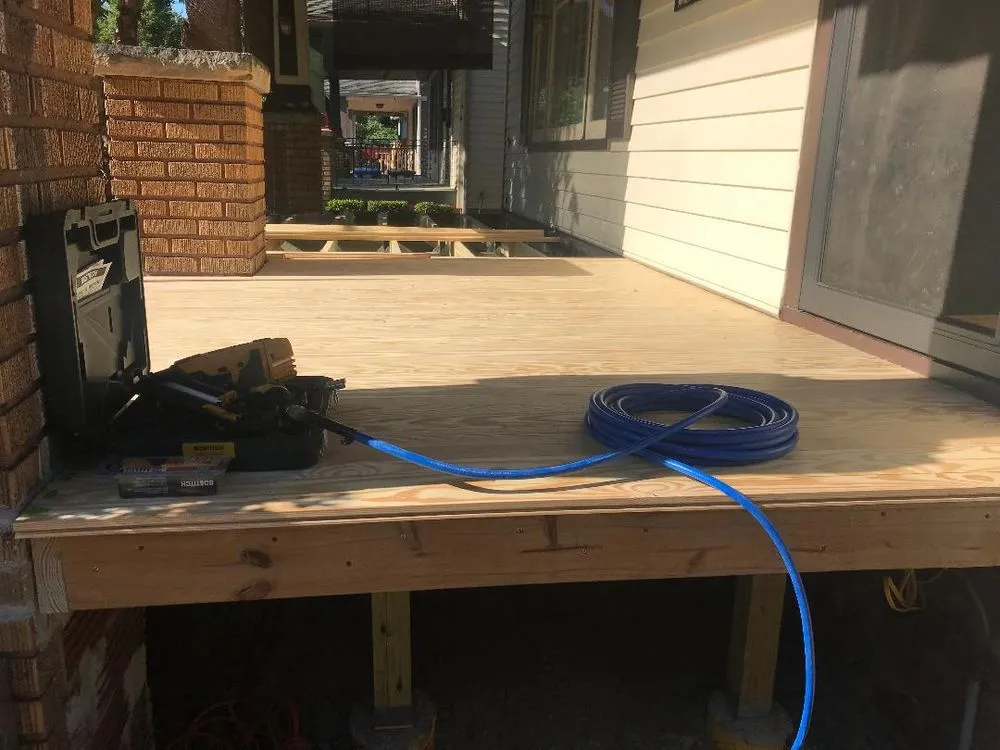 Professional yard cleanup service in Lakewood, OH - Oasis Home Improvement