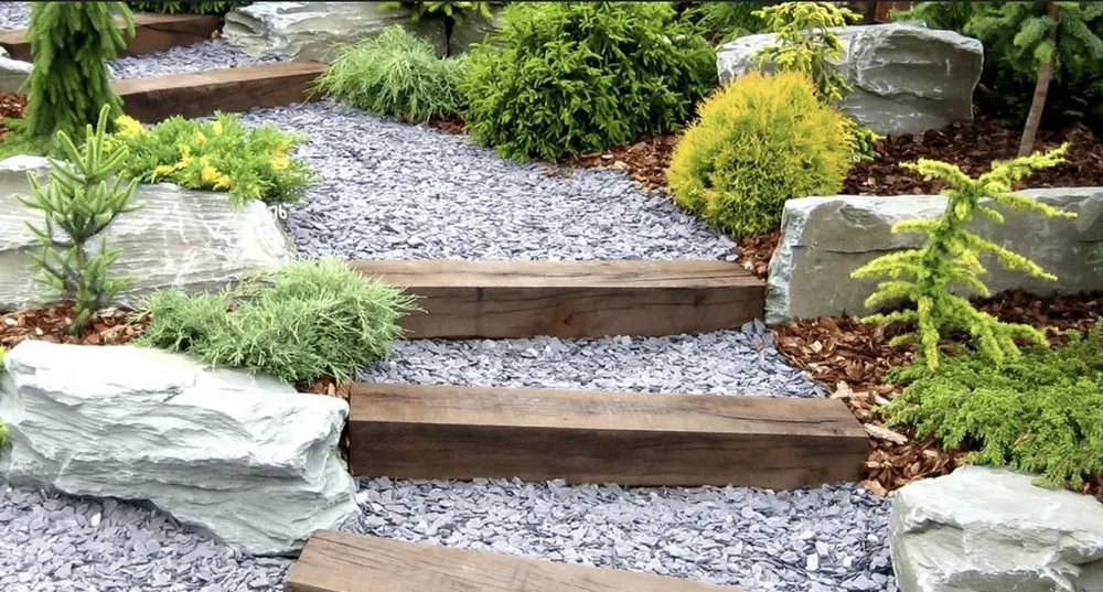 Local outdoor landscaping experts serving Columbus, IN - Oasis Land Management