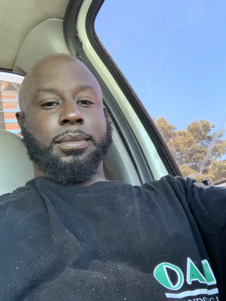 Top-rated lawn mowing service near you across Gulfport, FL - Oasis Landscaping