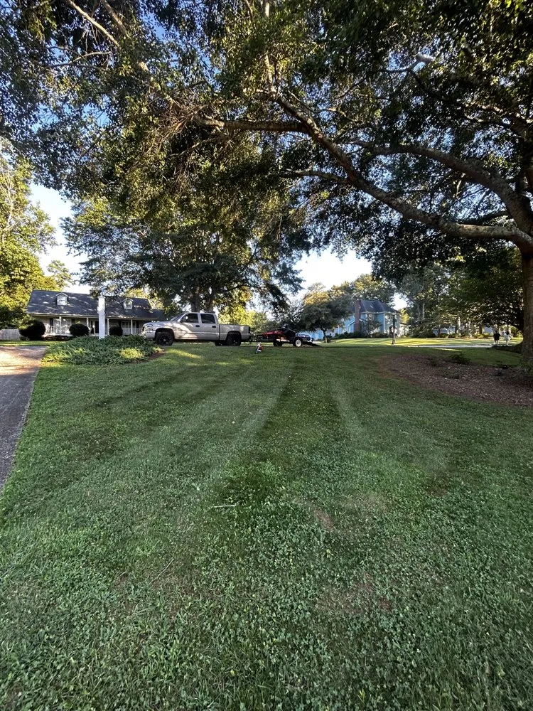 Expert lawn care service in Easley, SC - Oasis Landscaping Services