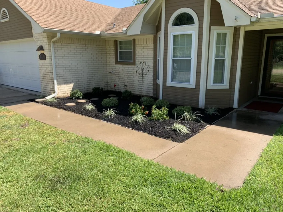 Expert garden landscaping near you in Woodway, TX by Oasis Lawn and Garden
